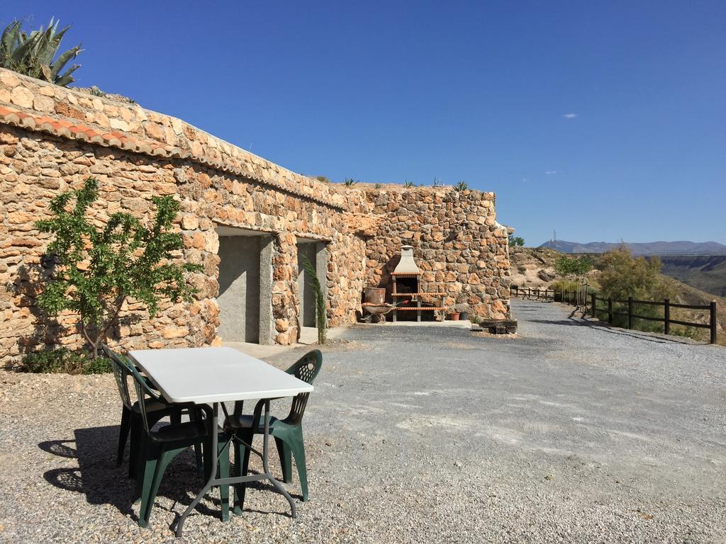 בית הארחה Gorafe 	Cuevas El Torriblanco מראה חיצוני תמונה